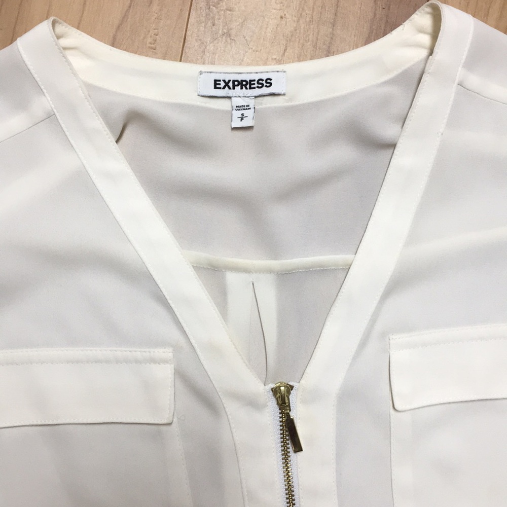 Express top - Picture 2 of 2